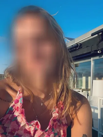 Alena, 29