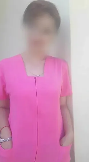 Alexandra, 33
