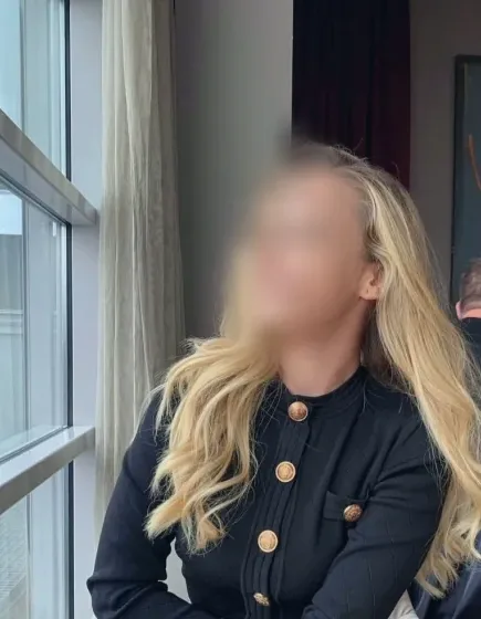 Celine, 34