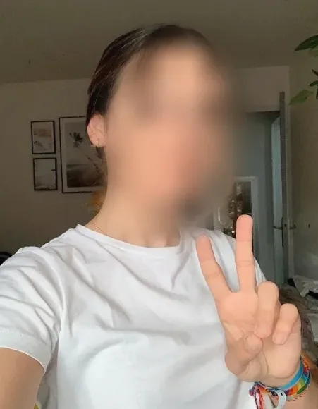 Fabienne, 29