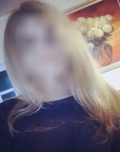 Isabella, 34