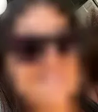 Karin, 40