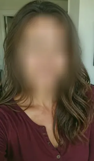 Larissa, 39