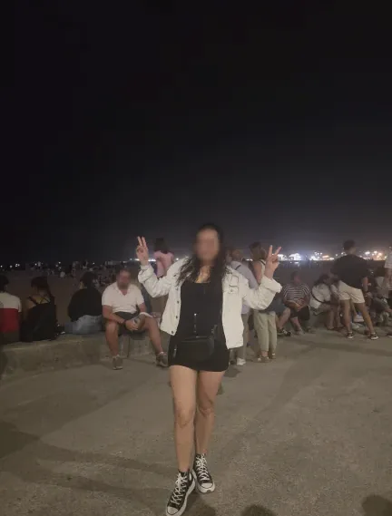 Lena, 37