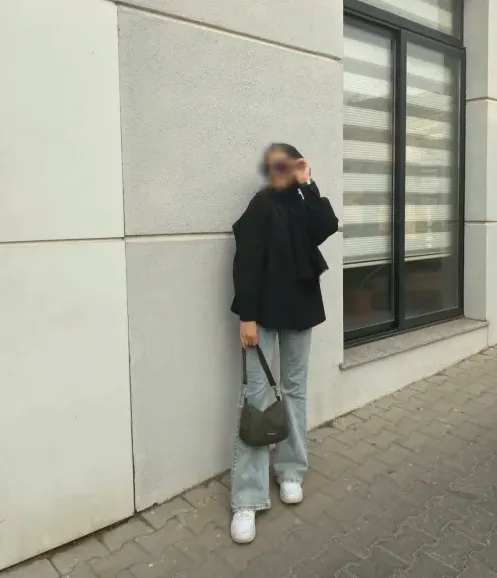 Martina, 26