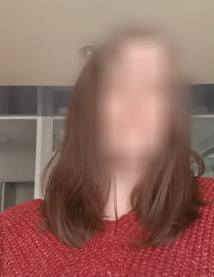 Nadine, 38
