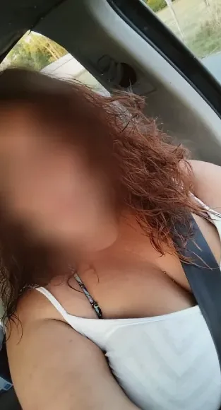 Renate, 28