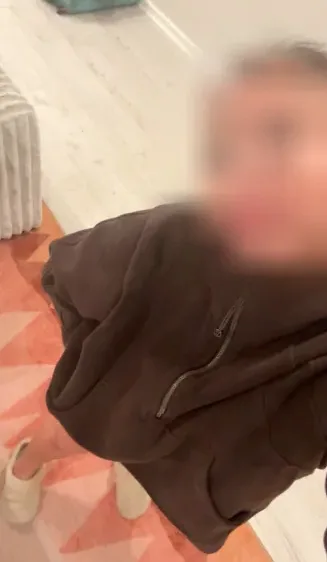 Rosa, 31